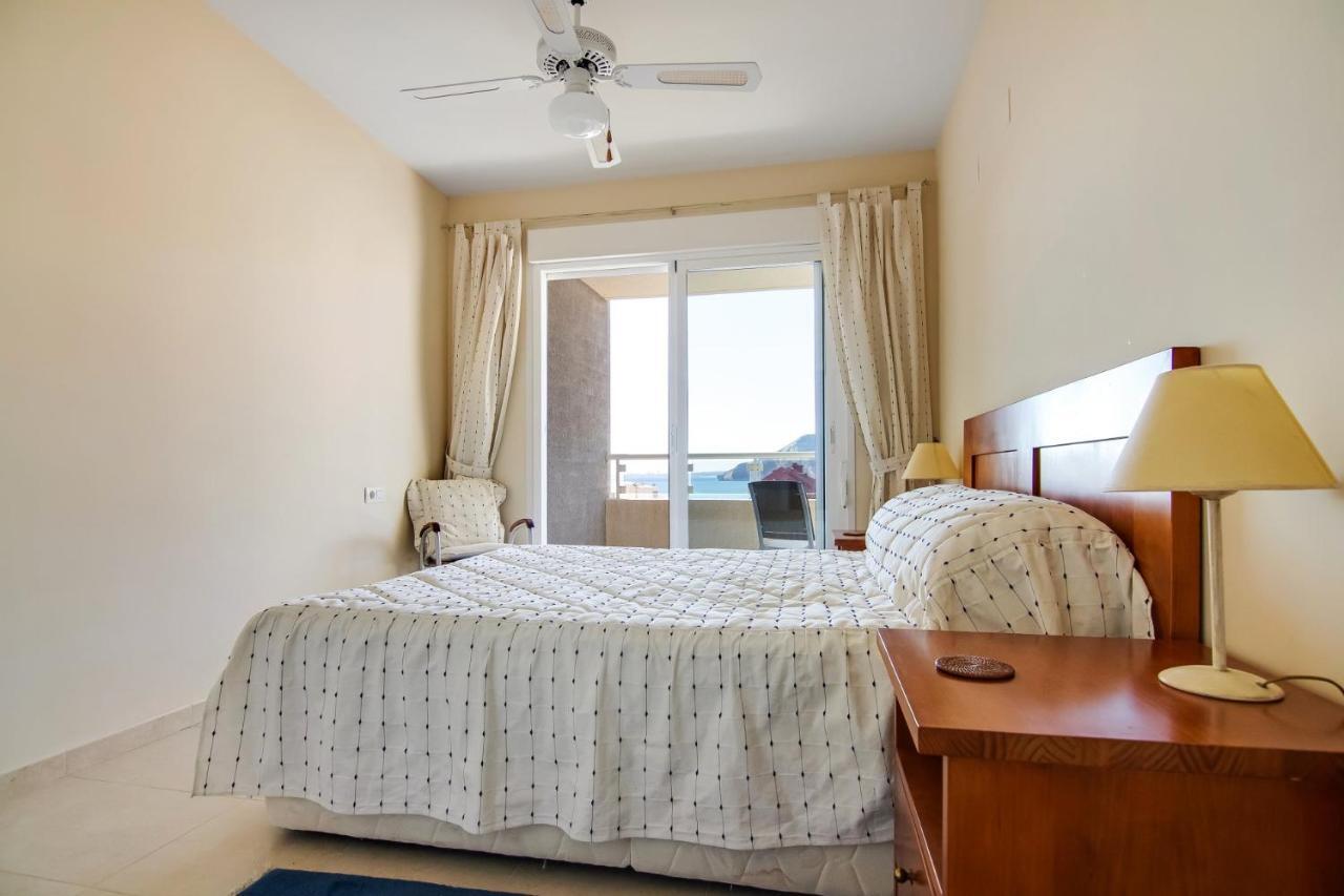 Perfect Location With Stunning Views, 2 Minutes To Beach Calpe Luaran gambar